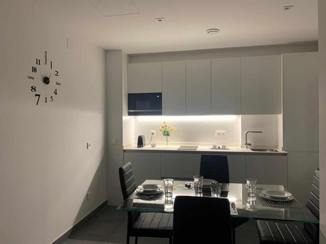 Ramon Y Cajal Suites De Luxe León Esterno foto
