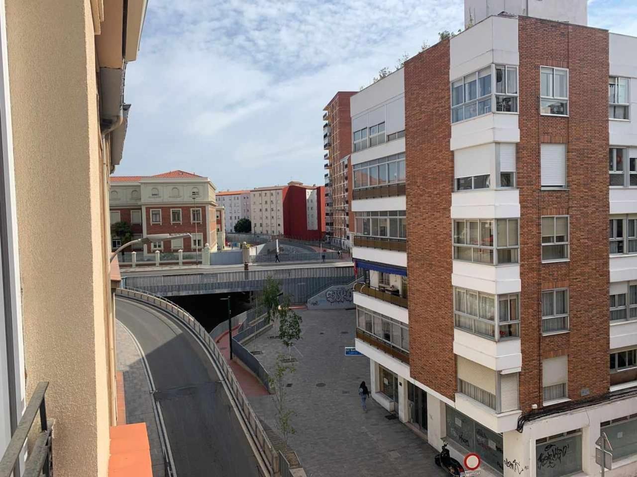 Ramon Y Cajal Suites De Luxe León Esterno foto