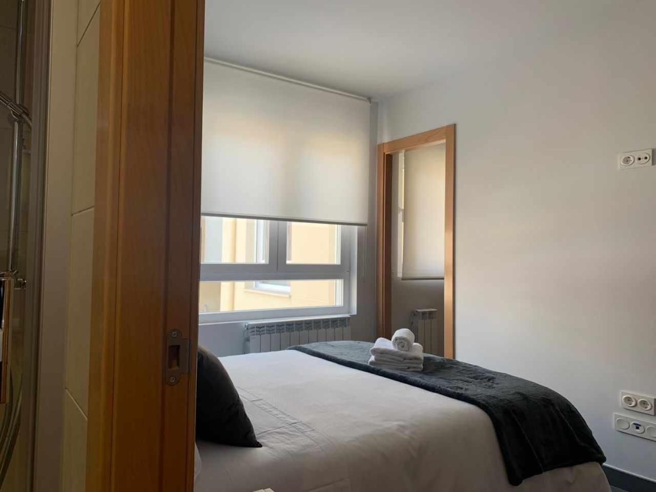Ramon Y Cajal Suites De Luxe León Esterno foto